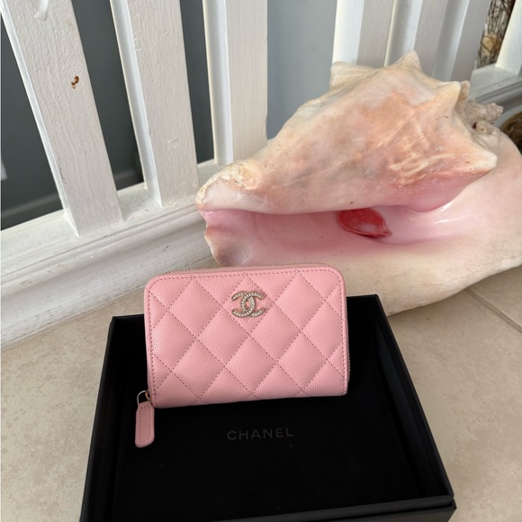 Chanel Pink Quilted Wallet Classic CC - Picture 1 of 10